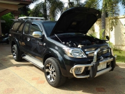 Toyota hilux vigo prerunner