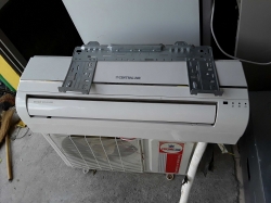 Central air con , compressor with remote