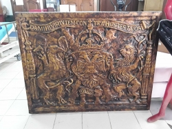 Sculpted picture gold painted