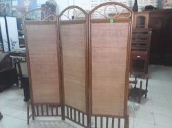 Ratan room divider