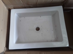 Ceramic wash basin