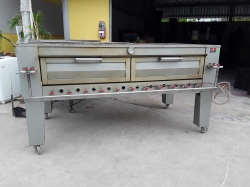 Very large heavy gas pizza oven