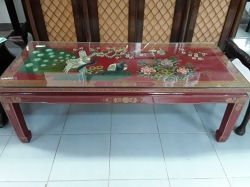 Beautiful Chinese laqured table