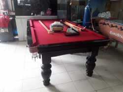 Pool table with Acc 4x8 fit