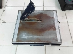 Tile cutter machine