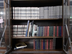 Good collection of 92x books