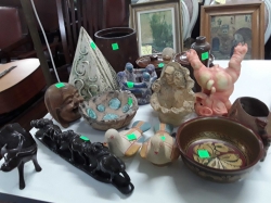 Job lot of decorations