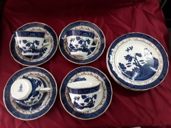 Royal Doulton fine China majestic collection booths real old willow tc.1126 blue and white with gold trim cup and saucer with 9