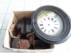 Job lot of clocks