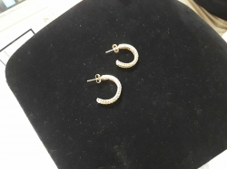 14k gold herringbone Earrings 6g