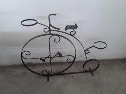 Bicycle pan stand