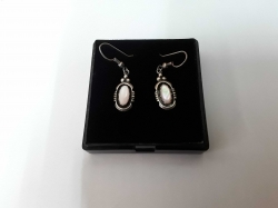 Sterling Silver 925 Oval earrings with pink mother of pearl