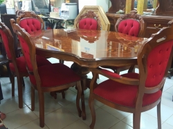 Mahogany inlaind dinig table with 6 chairs
