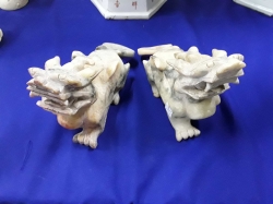 A pair of marble dragons