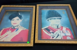 King Rama 9 & the Queen framed
