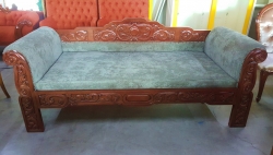 Sofa carved size 190x80x70 cm.