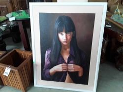 Lady with shirt