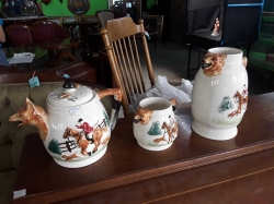 3pcs ceramic Staffordshire jugs