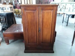 Cupboard, wood Thailand 19th cent.
81x3cm, H:125cm