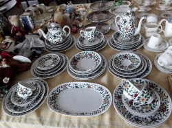 Homas German part dinner set