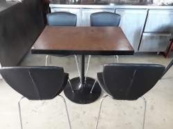 Table with 4 chairs 60×90cm