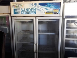 2 doors Sanden intercool bottle fridge