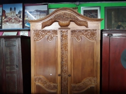 Wooden carved Wardrobe 70x120x215cm