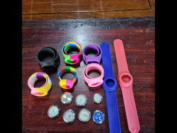 Set of interchangrable watches