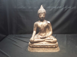 Bronze sitting Buddha