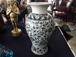 Antique Sukhothai baluster Crackle glaze stone ware vase mint condition