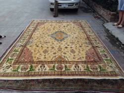 New wool on cotton Persian Floral Design from Afghanistan 250x345cm