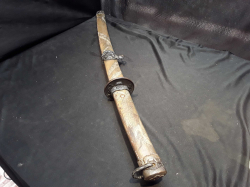 Beautiful massive handmade old quality Damascus Blade sword decorated with dragon on the scabbard and handle
