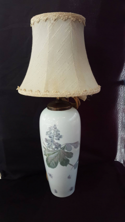 A lovely white table lamp