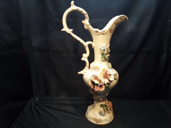 Capodimonte large porcelain flowers jug
