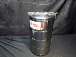 Brandnew 4-tier 'FOOD to GO' Container
