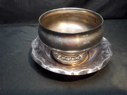 Table Pose Bowl