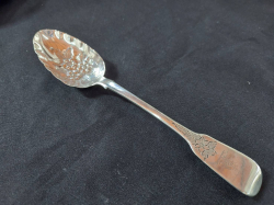 GEO lll Berry spoon 1807 date