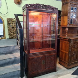 Rose wood Glass display cabinet 40x90cm H.196