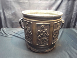 Bronze Chinese Embossed bronze plant sing to base