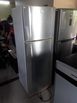 Electrolux 2Doors refrigerator