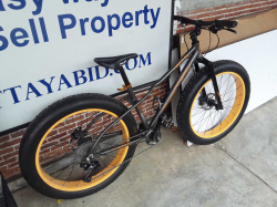 Fat Bike with Shimano XT 1 x 11 gear set
