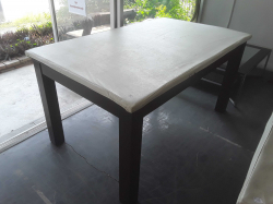 Wododen dining Table