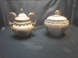 2 pcs porcelain bowls with lid by Belgium