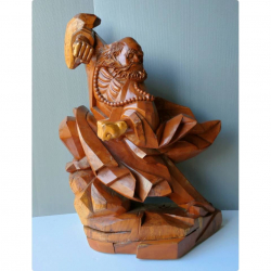 A large wooden carved of Borhidharma sculpture (H.77 cm. Base W.50 cm.)