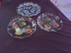 3 very nice Glass Hand Painted with Peoneis & gold wavey Rimmed plates