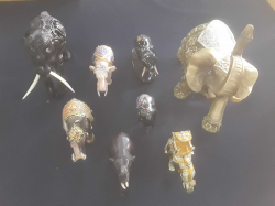 8 pcs of Elephants ornaments