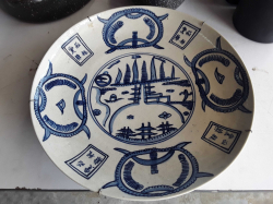 Large Chinese ceramic plate