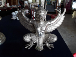 A Heavy Garuda 