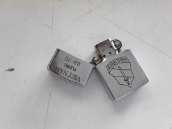 Vietnam war US Airborne 1969-70 Zippo Lighter with Message