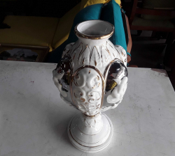 10 1/2 '' Art glass Italian vase